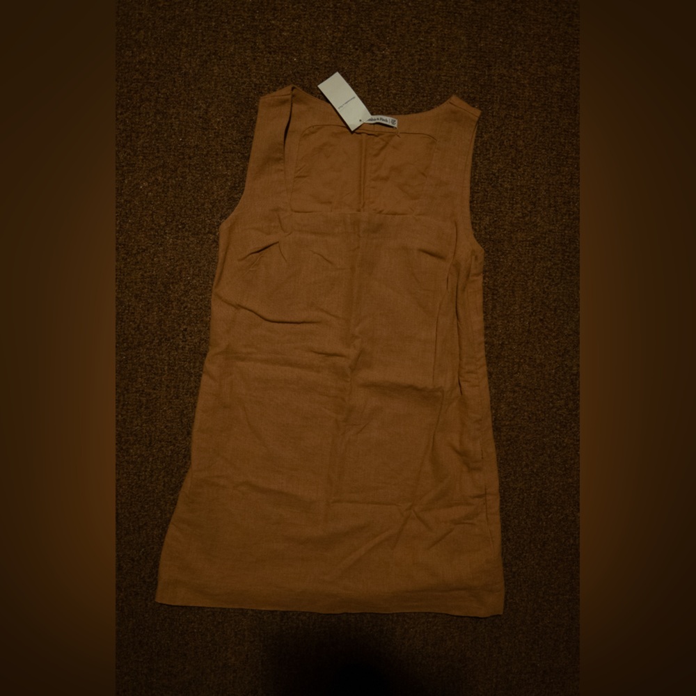 Abercrombie & Fitch Sleeveless Dress